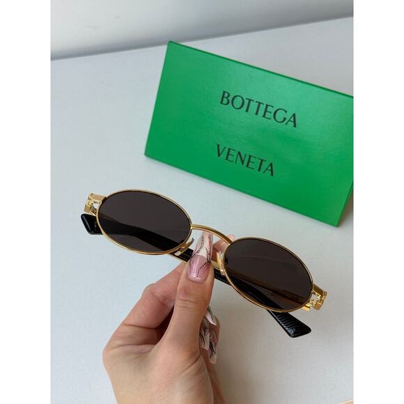 NEW Bottega Veneta BV1470S Gold Oval Sunglasses $615 main image 8